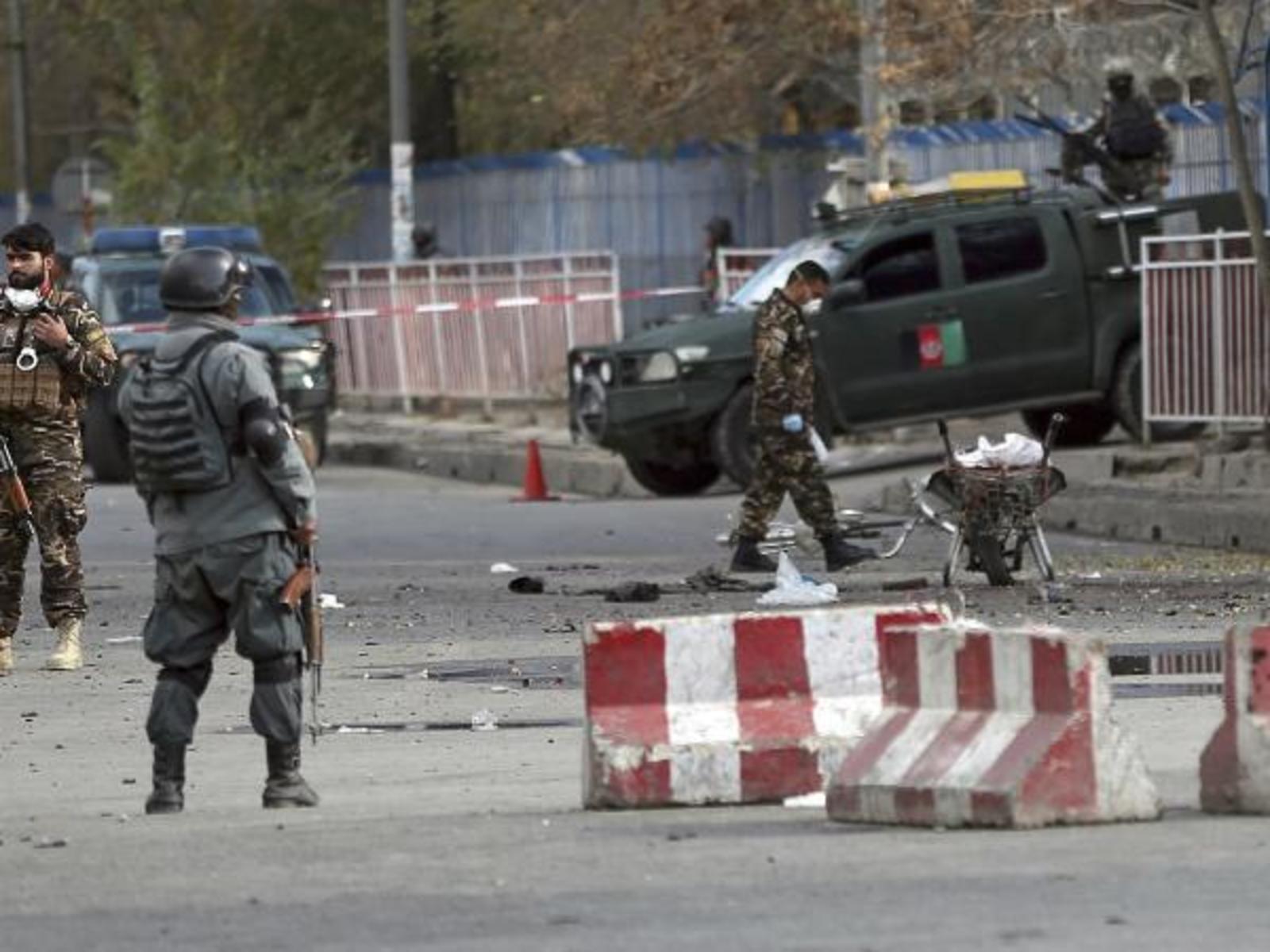 Mueren 45 policías en ataque talibán