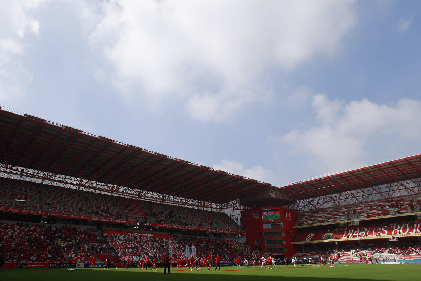 El estadio Nemesio Díez albergará este compromiso de la jornada 17, última de la fase regular del Apertura 2018 de la Liga MX. (Jam Media)