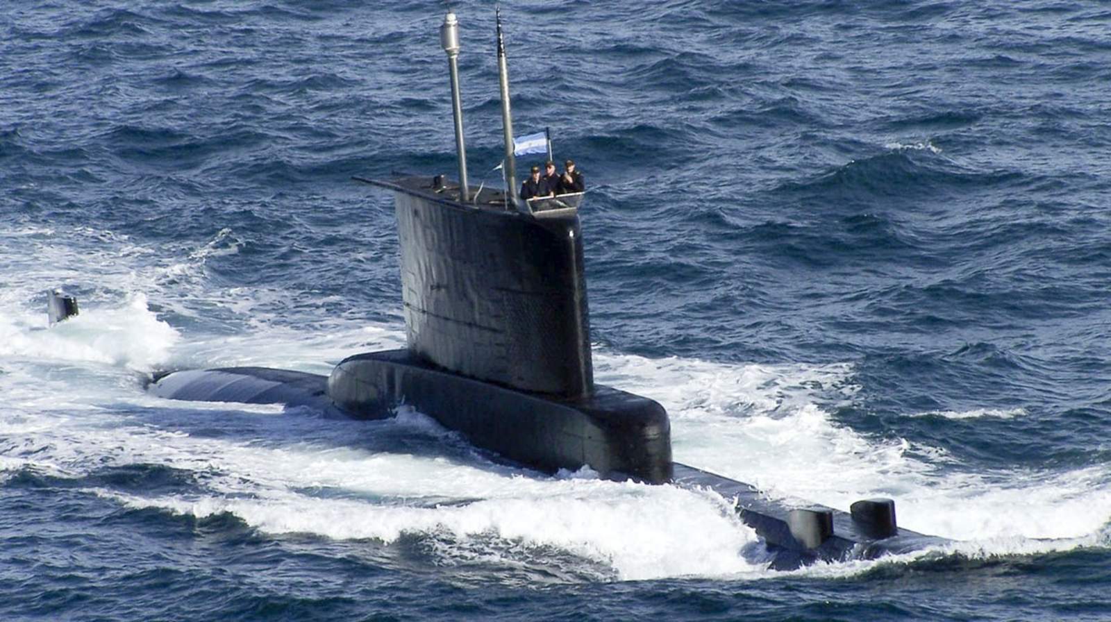 Fue el 15 de noviembre de 2017 cuando el submarino perteneciente a las Fuerzas Armadas de Argentina junto con sus 44 tripulantes desaparecieron. (ESPECIAL)