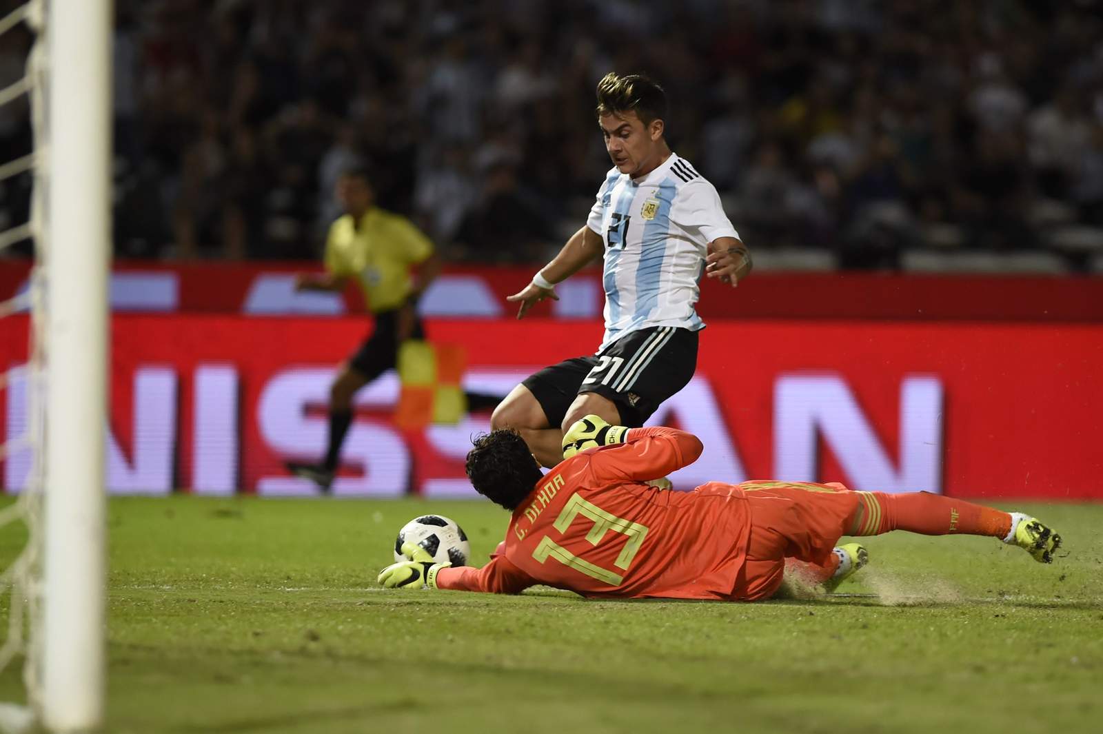 México cae ante Argentina en primer amistoso