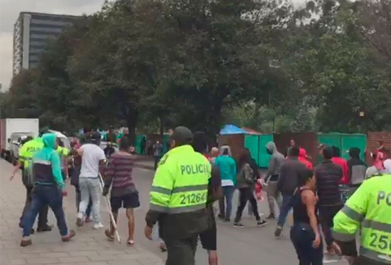 Disturbios en campamento de venezolanos