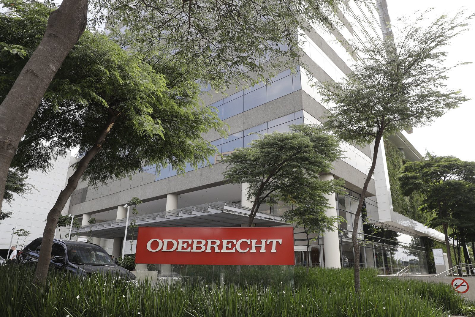 Destapan. La entidad investiga diez contratos 'presuntamente simulados' que fueron suscritos con empresas de Odebrecht. (ARCHIVO)