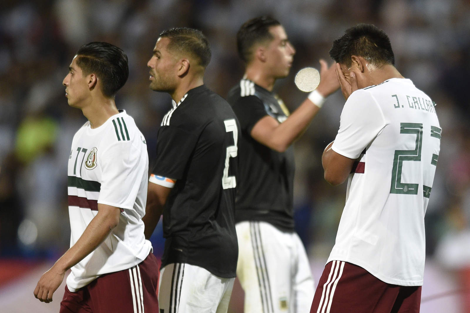 Los jugadores mexicanos no pudieron contra el cuadro argentino que le repitió la dosis de 2-0.