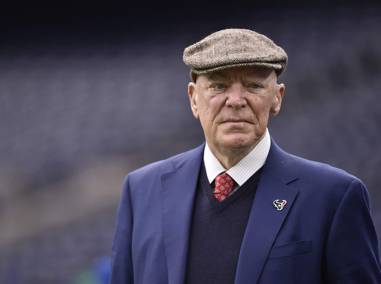 McNair, uno de los propietarios de mayor influencia en la NFL, había luchado con la leucemia y carcinoma espinocelular en años recientes. (AP)