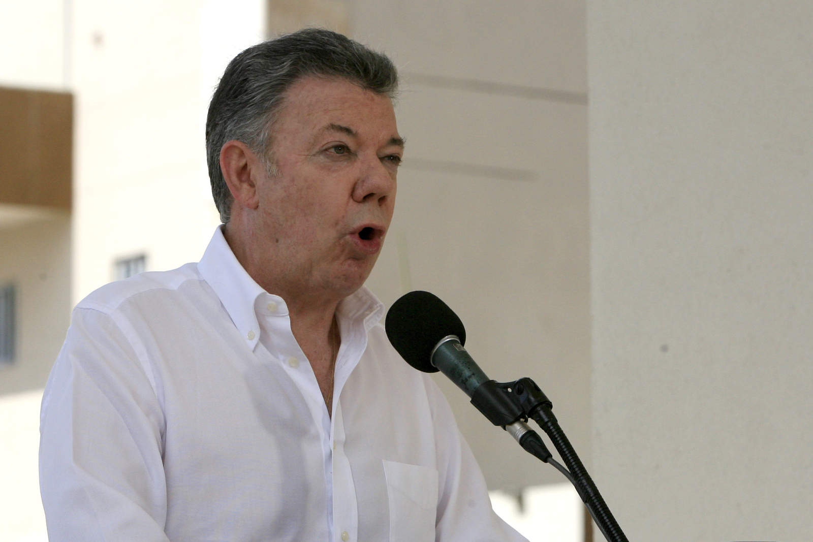 'En los primeros 100 días de mi Gobierno se presentaron 154 actos violentos por parte de las FARC. En los primeros 100 días del Gobierno Duque no se presentó ni un solo acto violento por parte de las FARC', afirmó Santos. (ARCHIVO)