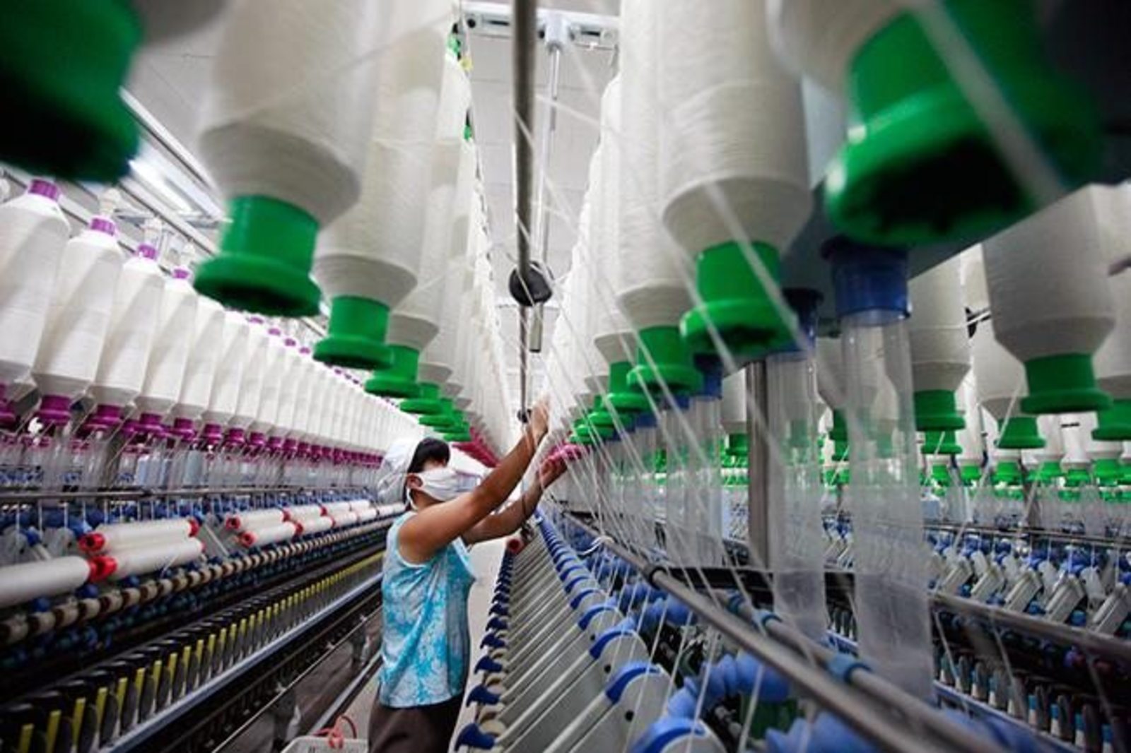 Difícil escenario. Industria textil advierte que será un panorama desolador para el sector con la firma del T-MEC. (ARCHIVO)