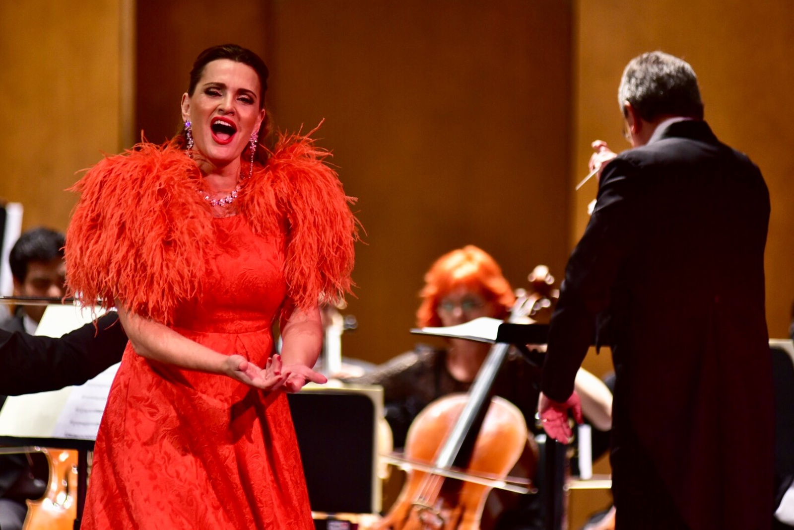 Grande. La soprano española Ainhoa Arteta ofreció una gran gala operística y de canción anoche en el Teatro Isauro Martínez. (EL SIGLO DE TORREÓN / Erick Sotomayor)