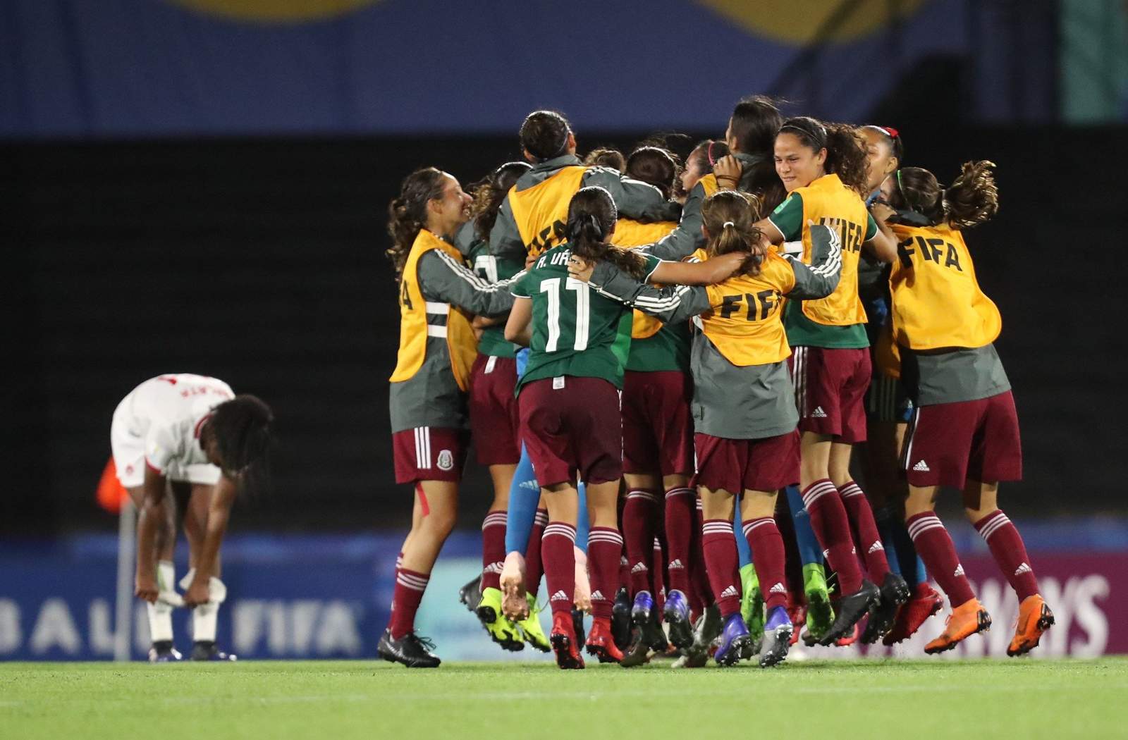 La Selección Mexicana femenil Sub-17 derrotó 1-0 a Canadá y avanzó a la final de la Copa Mundial Uruguay 2018, donde se medirá al combinado español. (EFE)