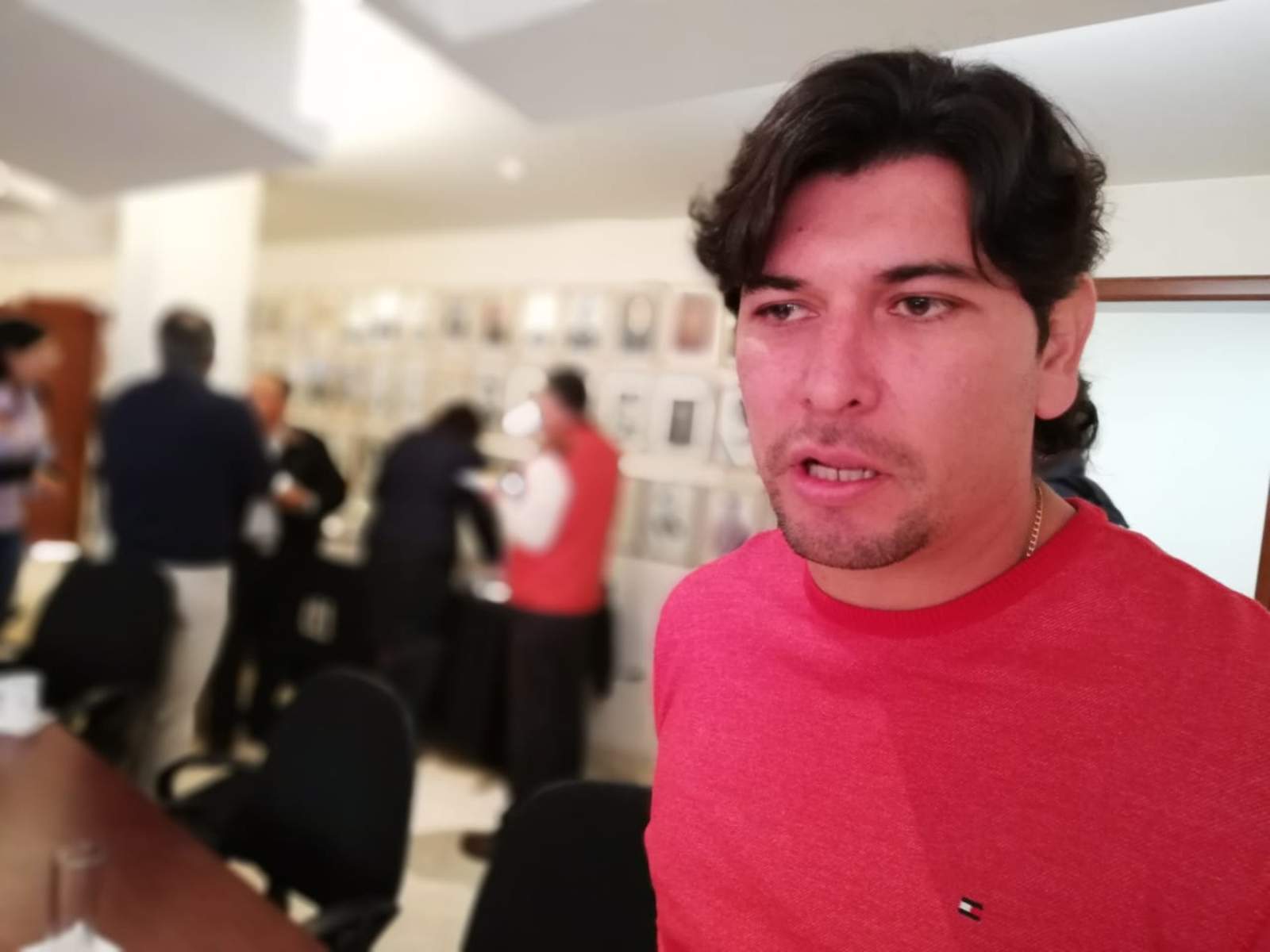 Francisco Santibáñez, secretario de Canirac Laguna, dijo que los restauranteros confían en un cambio positivo en el país. (EL SIGLO DE TORREÓN) 