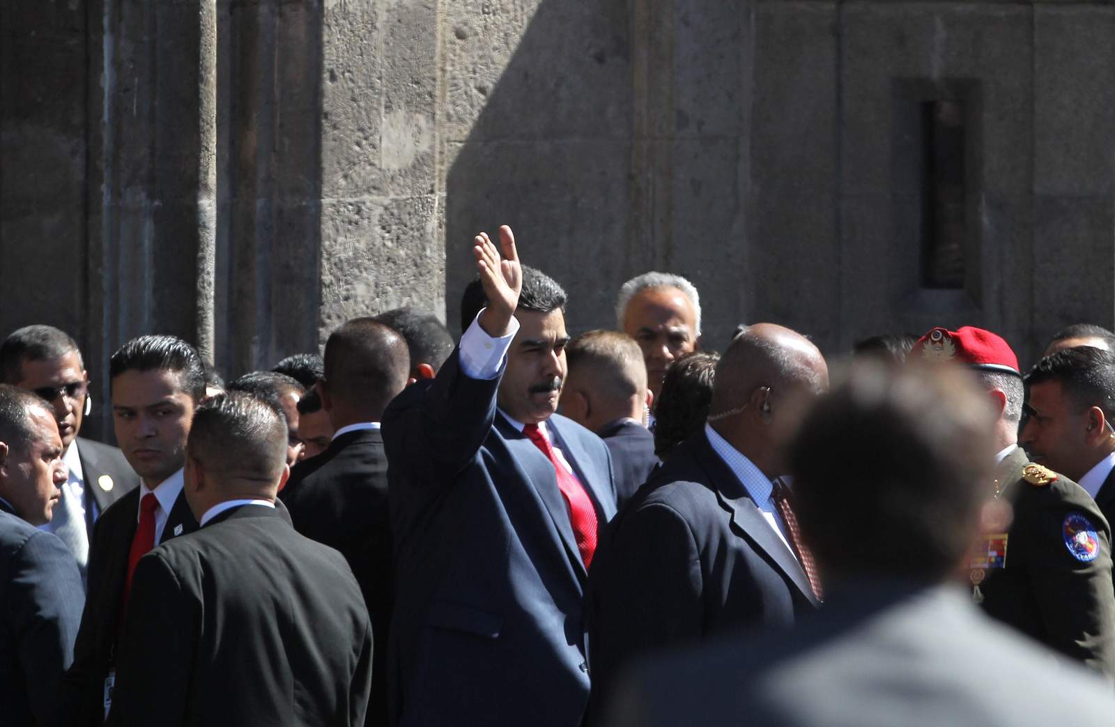 Maduro llegó al Palacio Nacional. (EFE) 