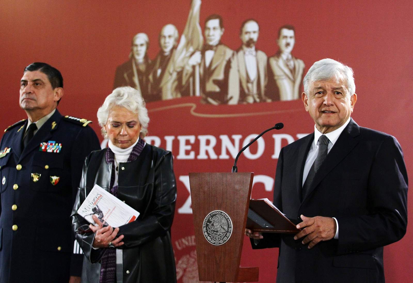 López Obrador ofreció su primera conferencia de prensa matutina tras reunión con su gabinete. (NOTIMEX) 