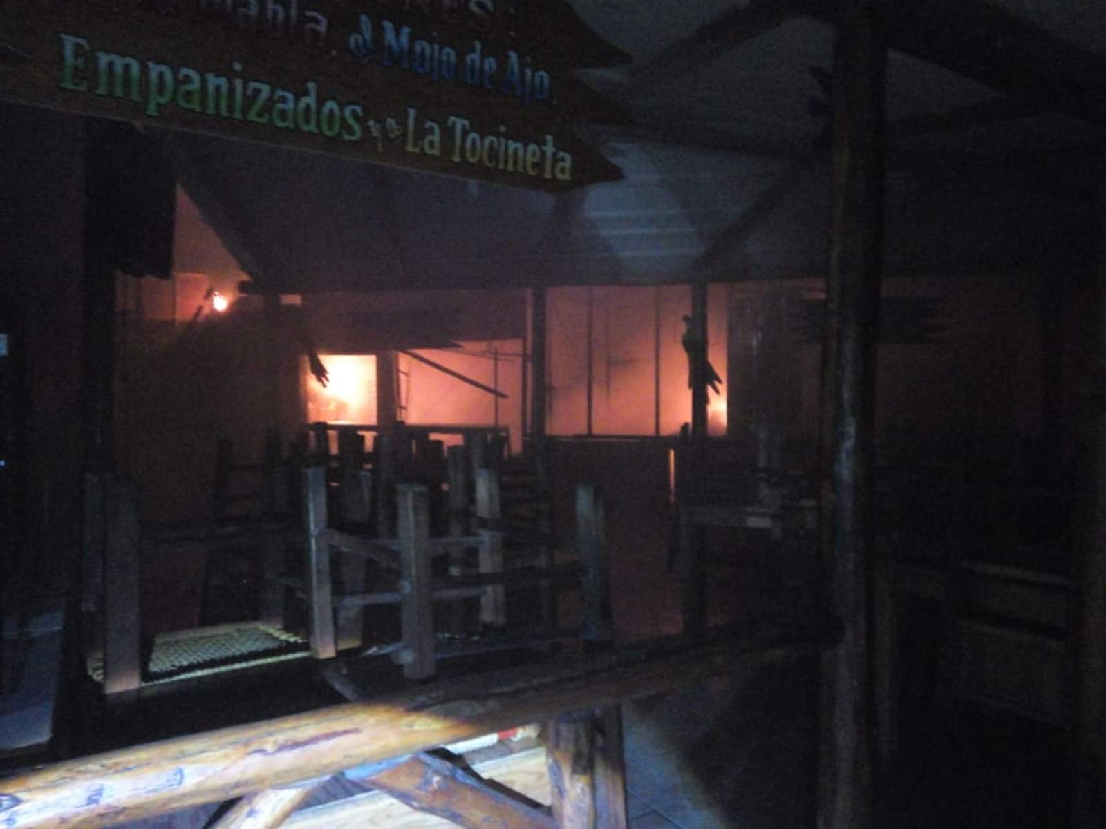 Se registra incendio en mercado de San Pedro