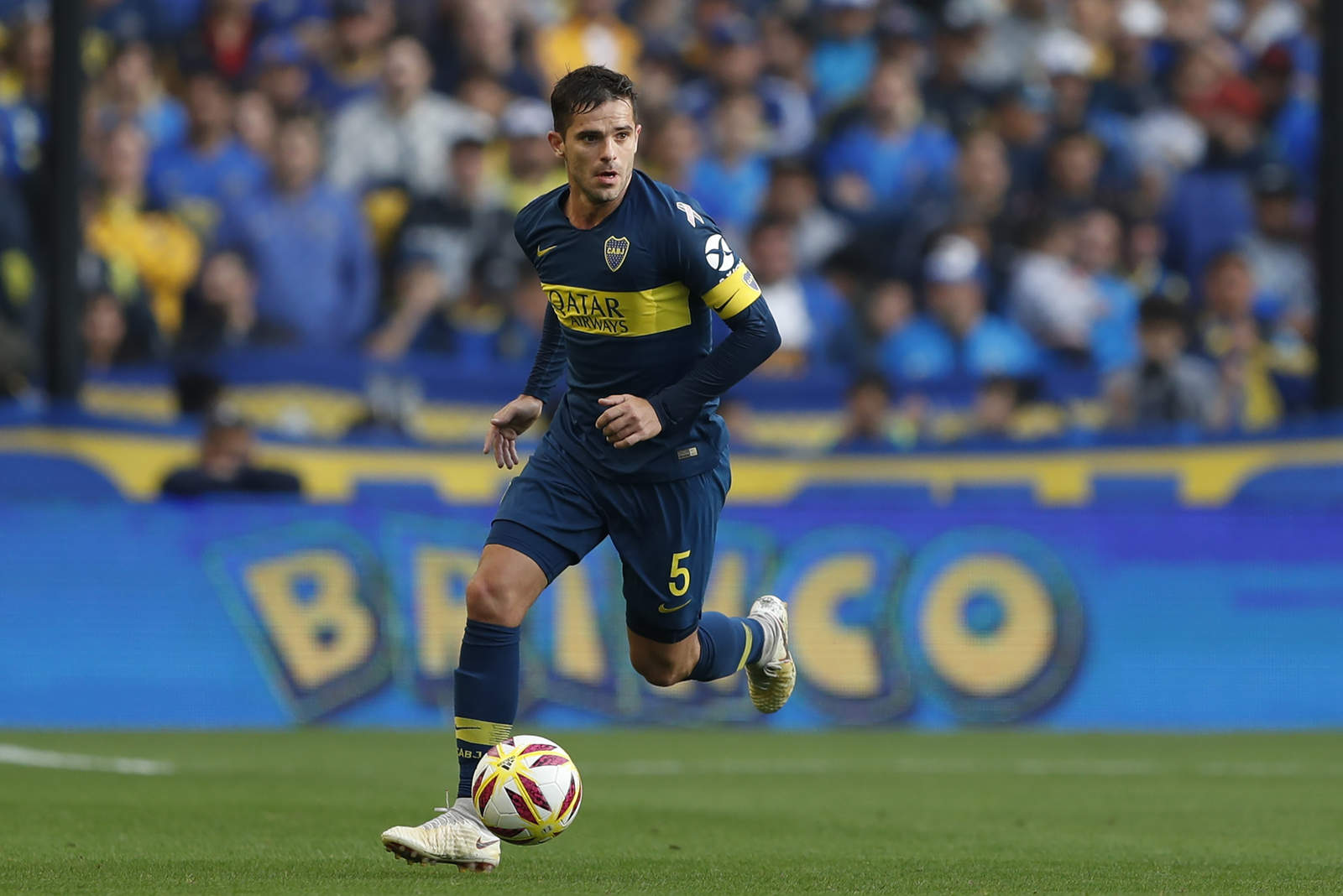 Gago ingresó a los 89 minutos cuando el duelo estaba empatado 1-1, y se retiró poco antes del final del alargue por la lesión que sufrió. (Jam Media)