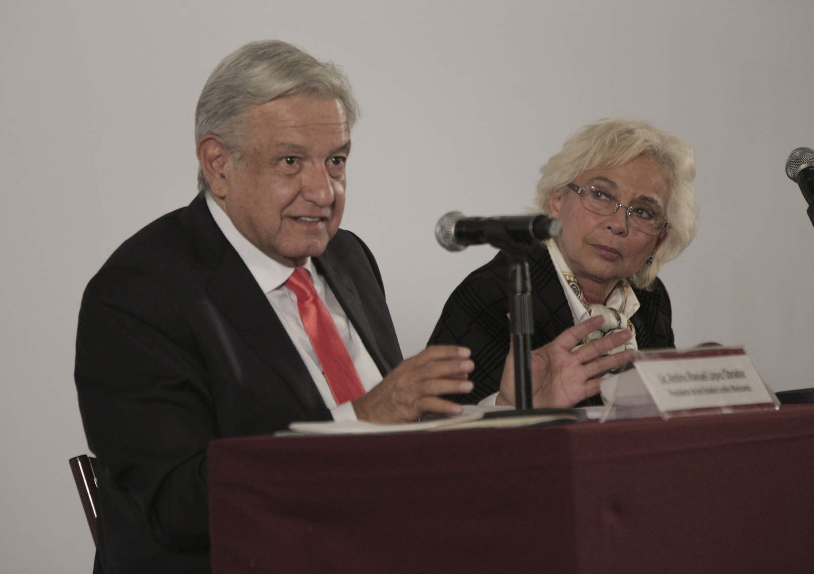 El gobierno de Andrés Manuel López Obrador entregará este sábado a la Cámara de Diputados del Congreso de la Unión el paquete económico 2019. (ARCHIVO)