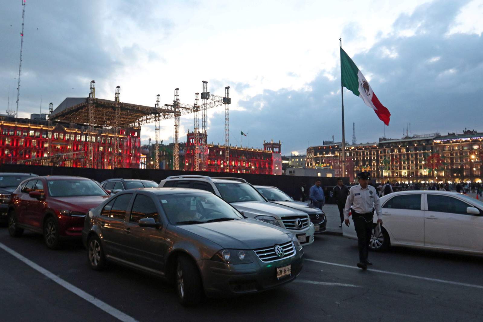 La Secretaría de Seguridad de la Ciudad de México levantó cinco infracciones, informaron autoridades capitalinas. (ARCHIVO)