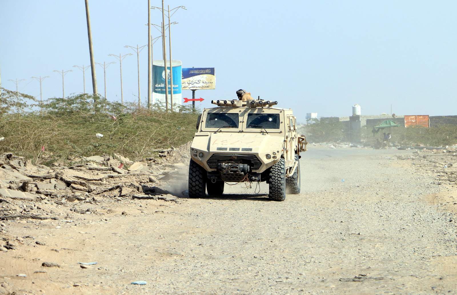 Intercambio de disparos se registraron este viernes a las afueras de Hodeidah, bajo control de los rebeldes Houthi y alrededor de la cual se encuentran agrupadas las fuerzas yemenitas respaldadas por la coalición árabe militar liderada por Arabia Saudita. (ARCHIVO)