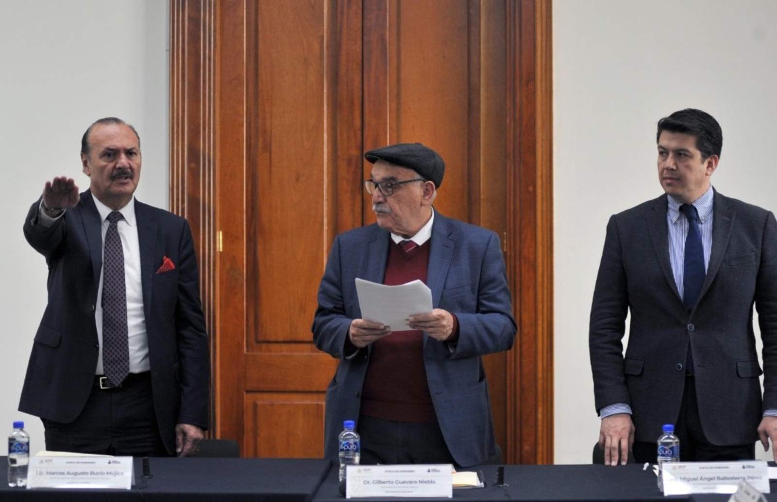 Bucio Mújica rindió protesta como director general del Instituto Nacional para la Educación de los Adultos. (TWITTER)