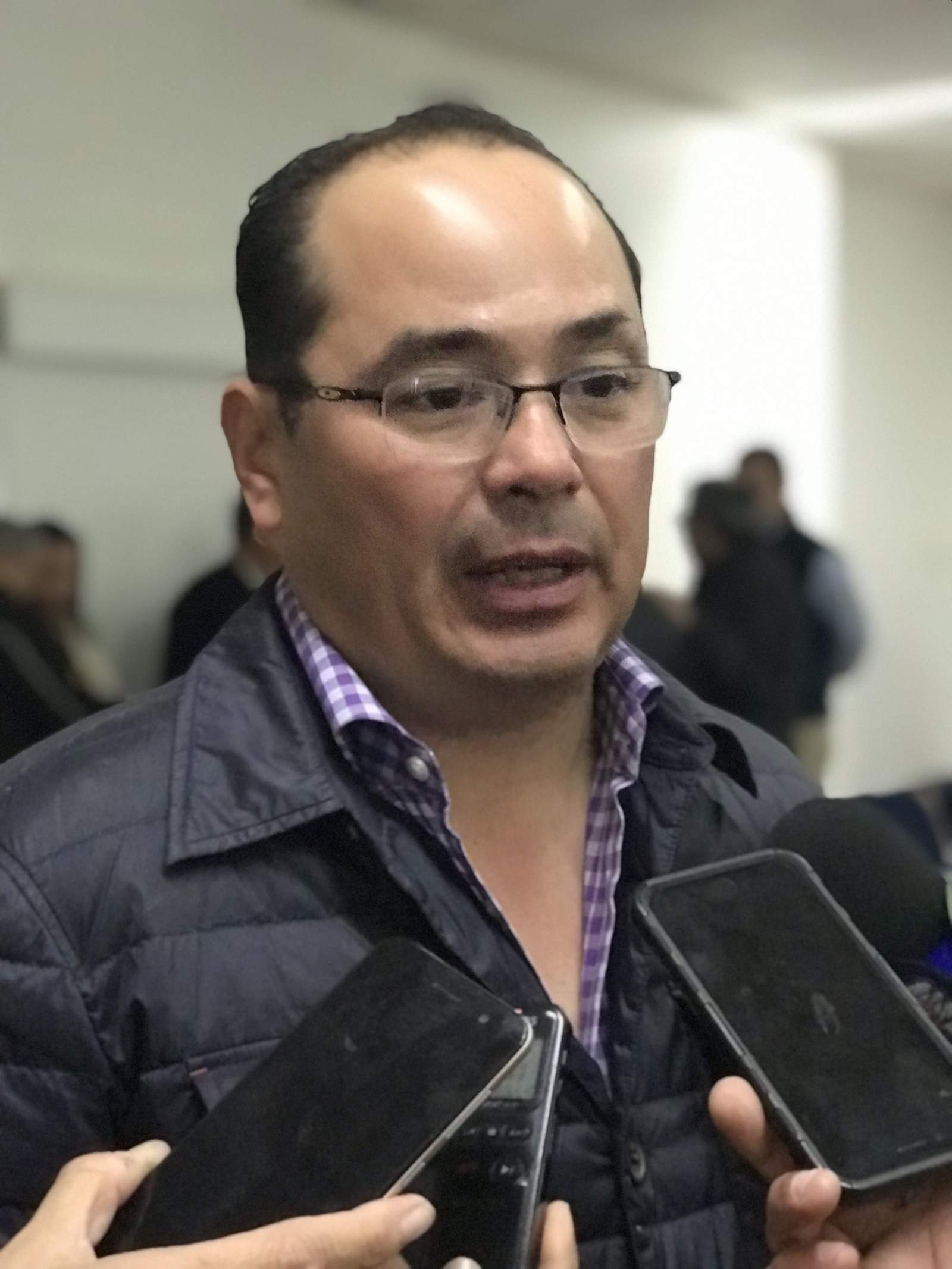 El presidente de Canacintra en la Región Centro del Estado, Rolando Rivero, anunció que la luz bajará de precio un 15 por ciento. (EL SIGLO DE TORREÓN) 