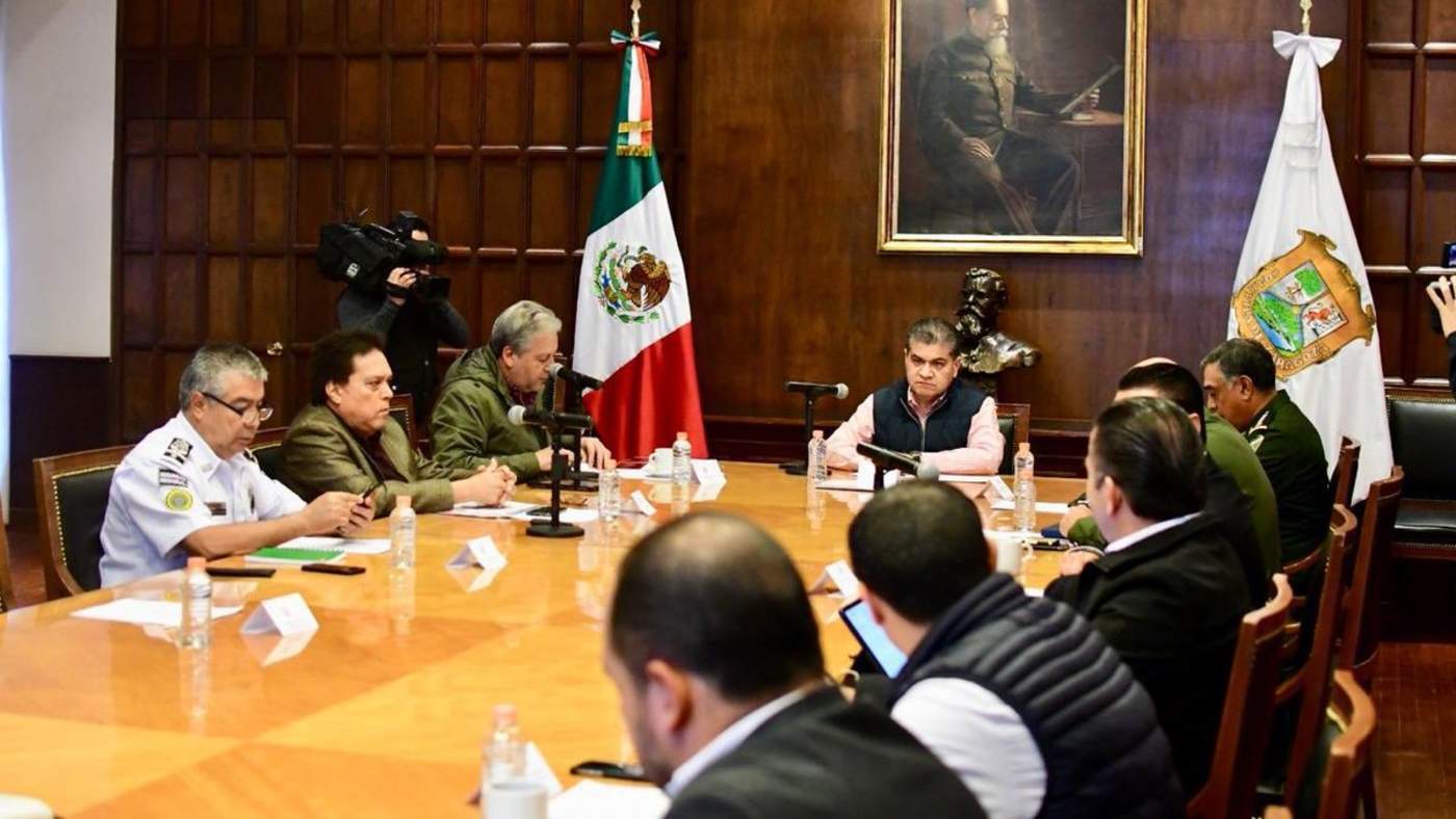Riquelme anuncia vigilancia con tres helicópteros en Coahuila