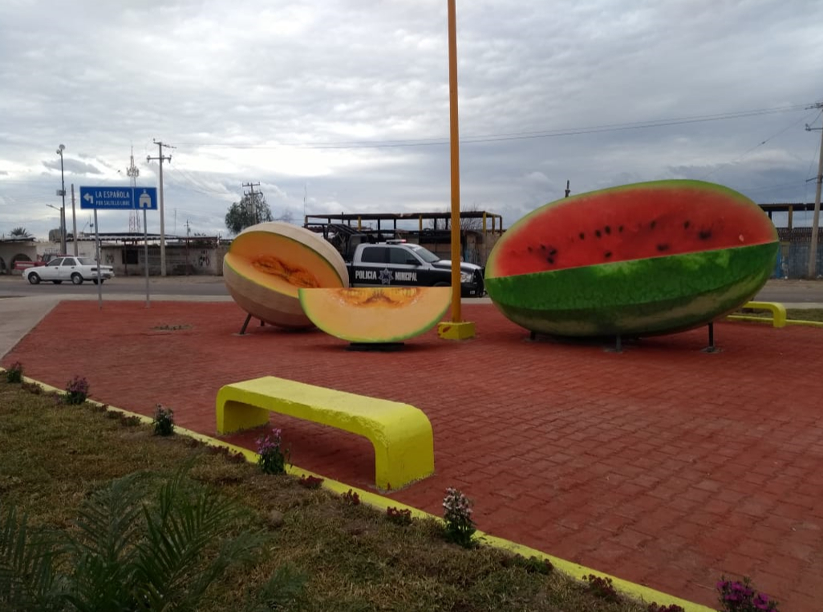 Plaza. Ayer se entregó la plaza del Melón y la Sandía y hoy se inaugurarán otras obras para cerrar la administración. (EL SIGLO DE TORREÓN/MARY VÁZQUEZ)