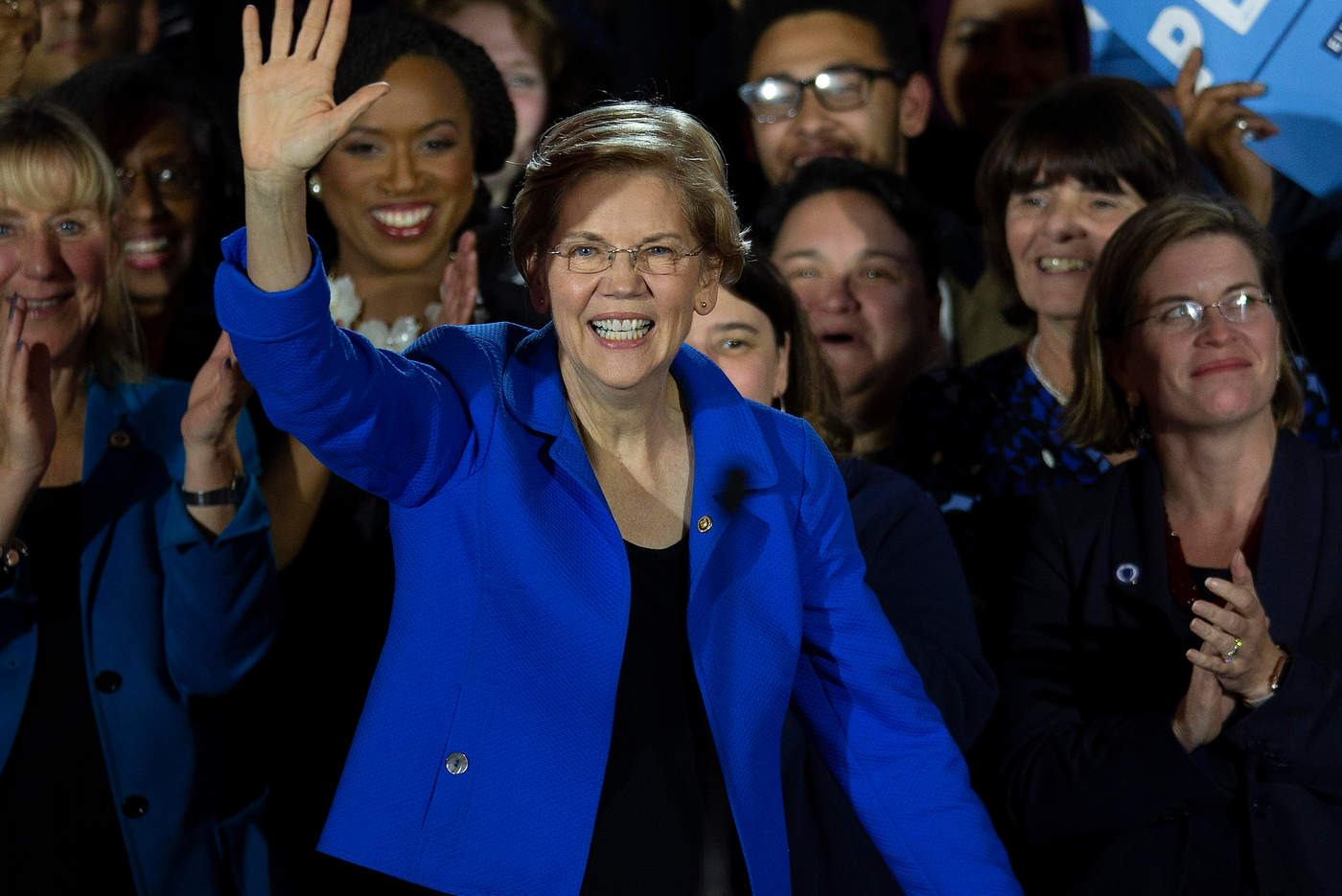 Warren, de 69 años y quien es vista como parte del ala izquierdista del Partido Demócrata, puso en marcha su eventual puja por la Casa Blanca. (EFE)