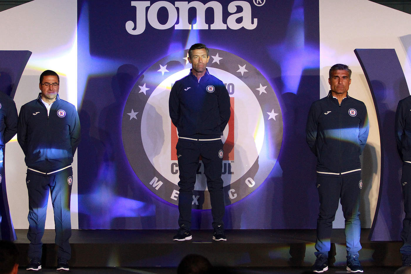 La Máquina y Joma, nuevo patrocinador de vestimenta del club, lanzaron una campaña para la creación de una alabanza a la institución. (NOTIMEX)