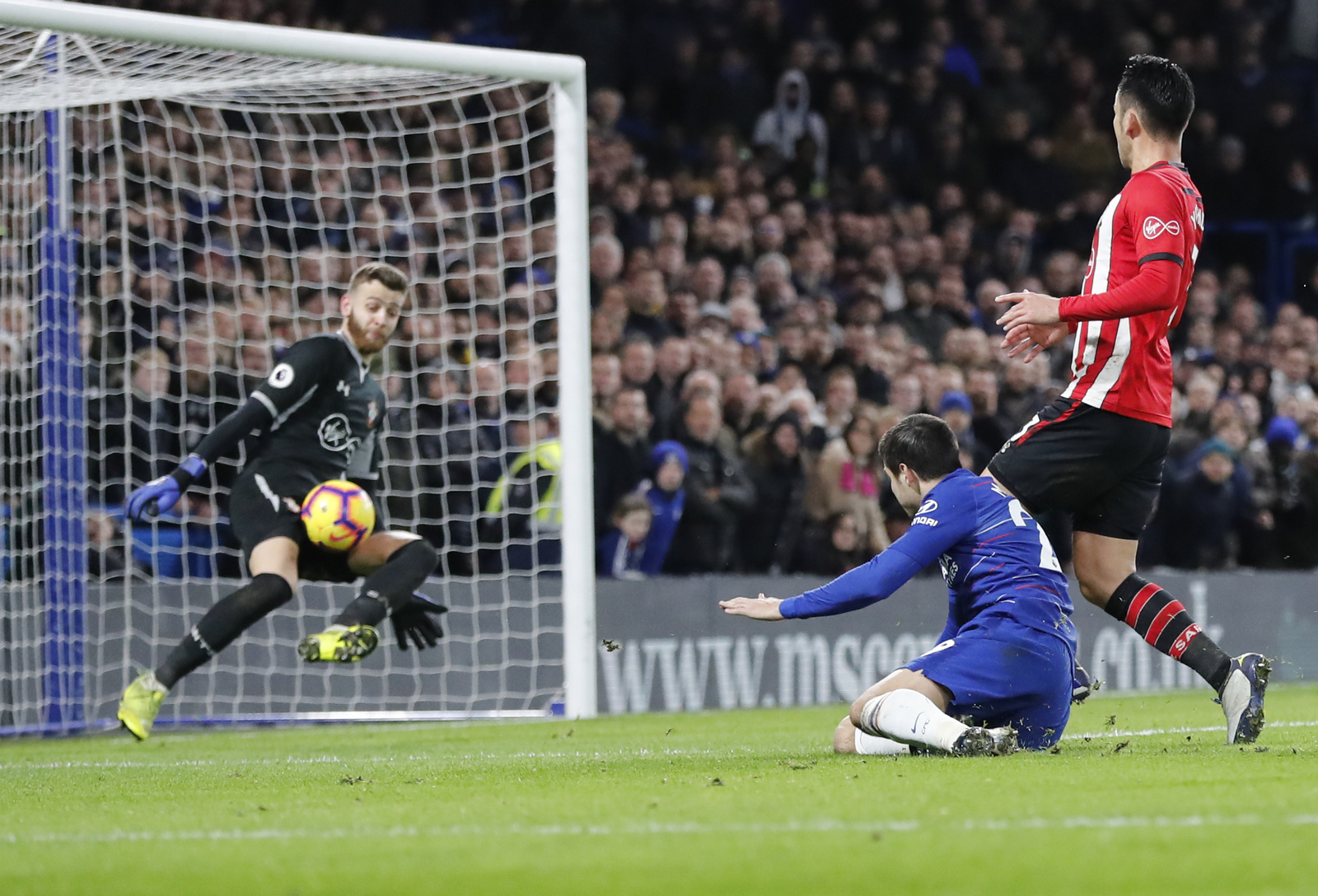 Chelsea no pudo en casa con el Southampton e igualó a cero goles.