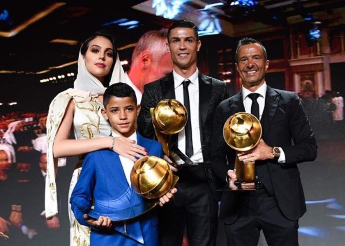 Cristiano arrasa en los Globe Soccer Awards en Dubái