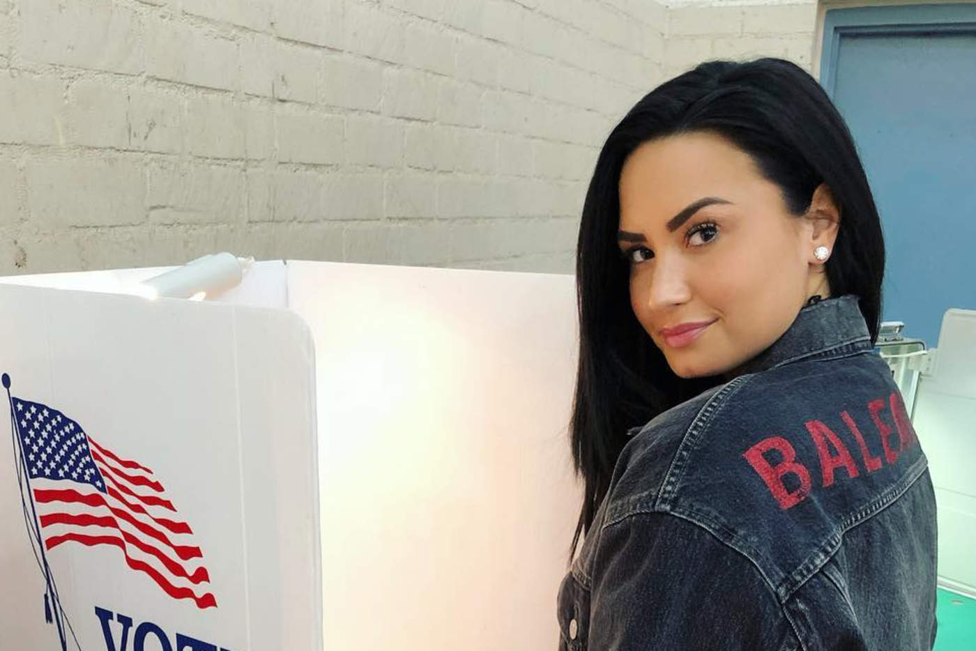 Demi Lovato explota contra Instagram por anuncio