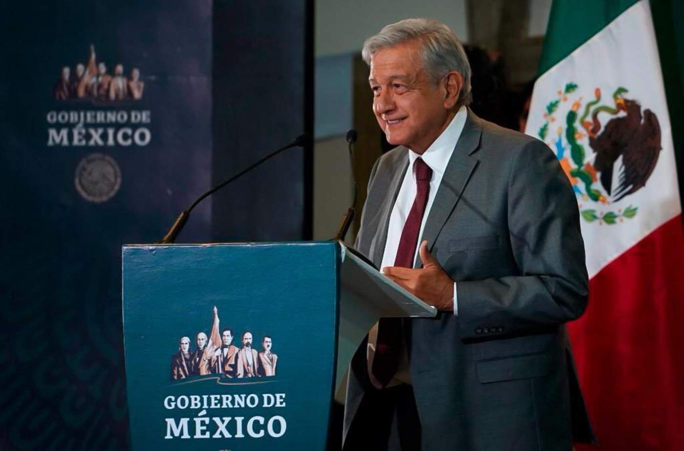 López Obrador apuntó que parte de la inseguridad y violencia que han afectado al país tuvo su origen en la falta de crecimiento económico en el país, lo que cual ahora se pretende revertir con programas como el de la zona libre de la frontera norte. (ESPECIAL)