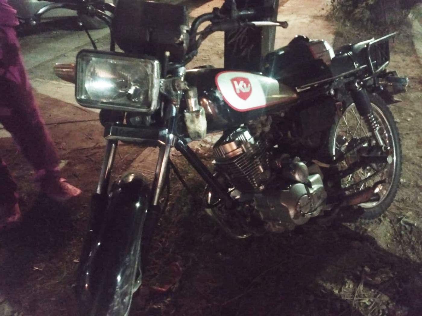 Accidente en colonia Monterreal deja un motociclista lesionado