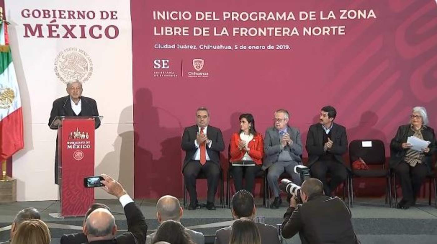 López Obrador encabezó el inicio del Programa de la Zona Libre de la Frontera Norte. (ESPECIAL) 