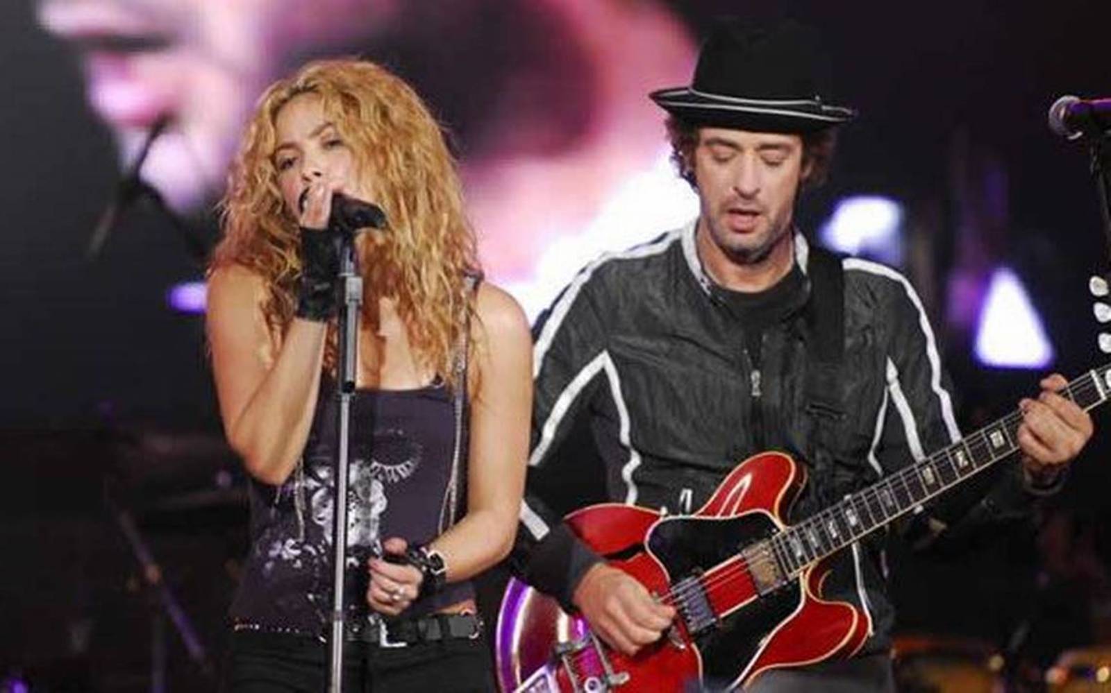¿Shakira vivió romance con Cerati?