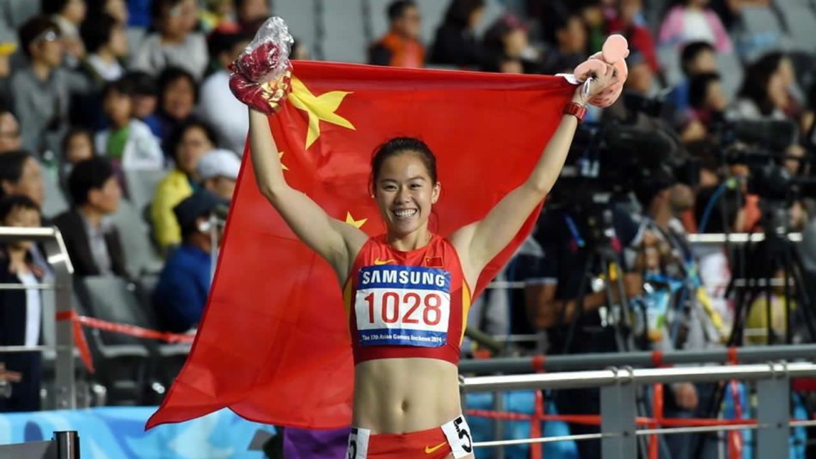 La velocista china Wu Shuijiao dio positivo por norandrosterona y fue castigada por cuatro años.