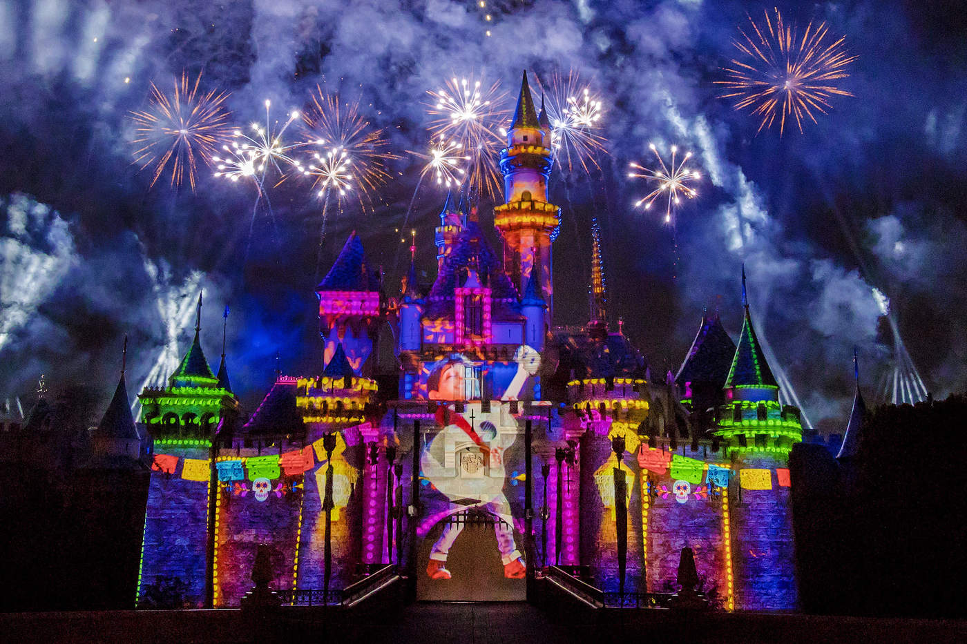 ¿Cuánto costará visitar Disneyland este 2019?