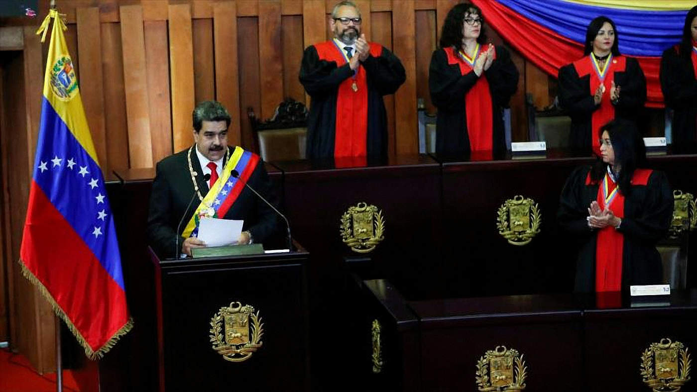 'Desde la AN nos declaramos en emergencia ante un hecho inédito', dijo en una rueda de prensa el jefe del Legislativo, el opositor Juan Guaidó, en referencia a lo que consideró la 'usurpación' de la presidencia en su país. (NOTIMEX)