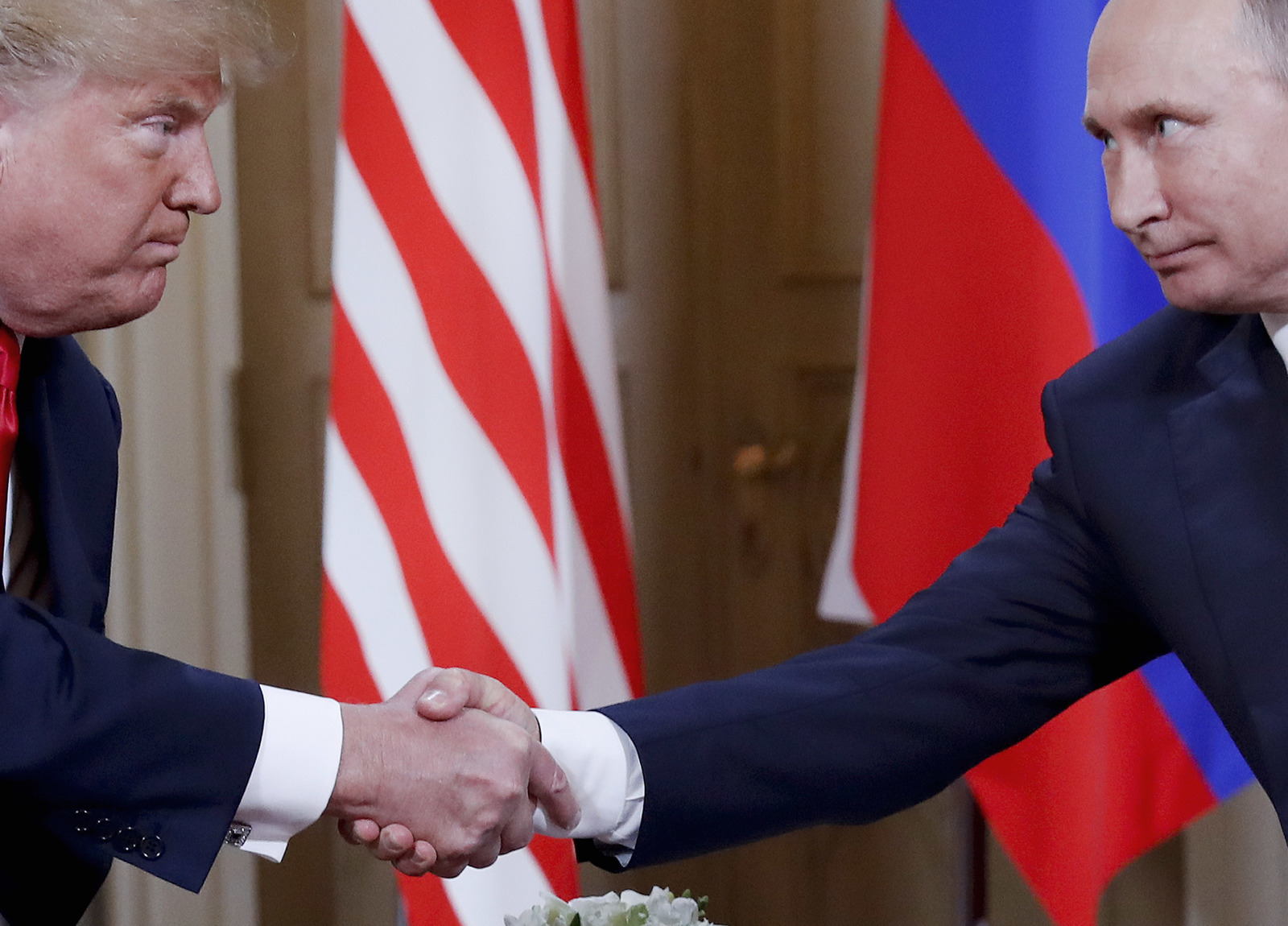Indagan si Trump trabajaba 'secretamente' para Rusia