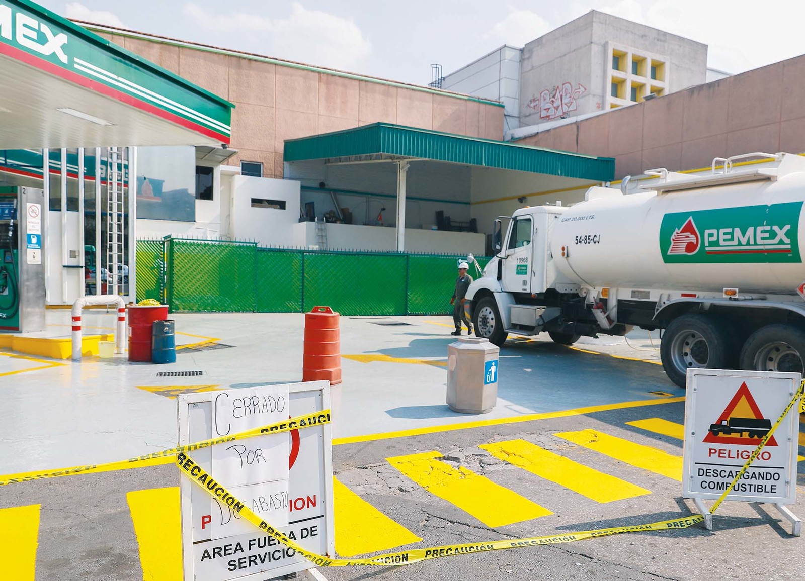 Afectadas. Ayer sumaban nueve entidades las más afectadas con la distribución de gasolina.