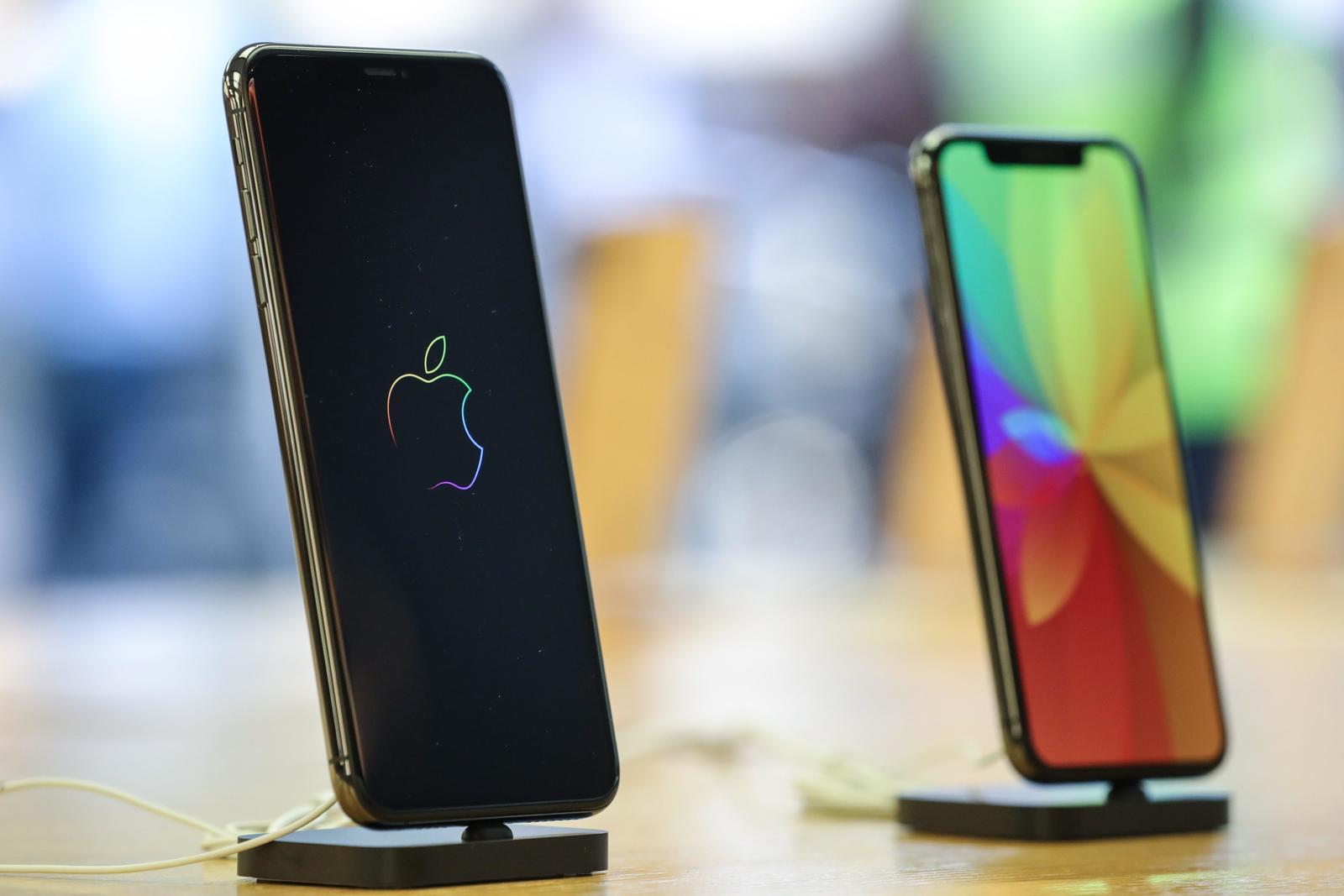 Posible falla. La empresa tecnológica Apple cambió 10 veces más sus baterías en 2018 que años anteriores. (ARCHIVO)