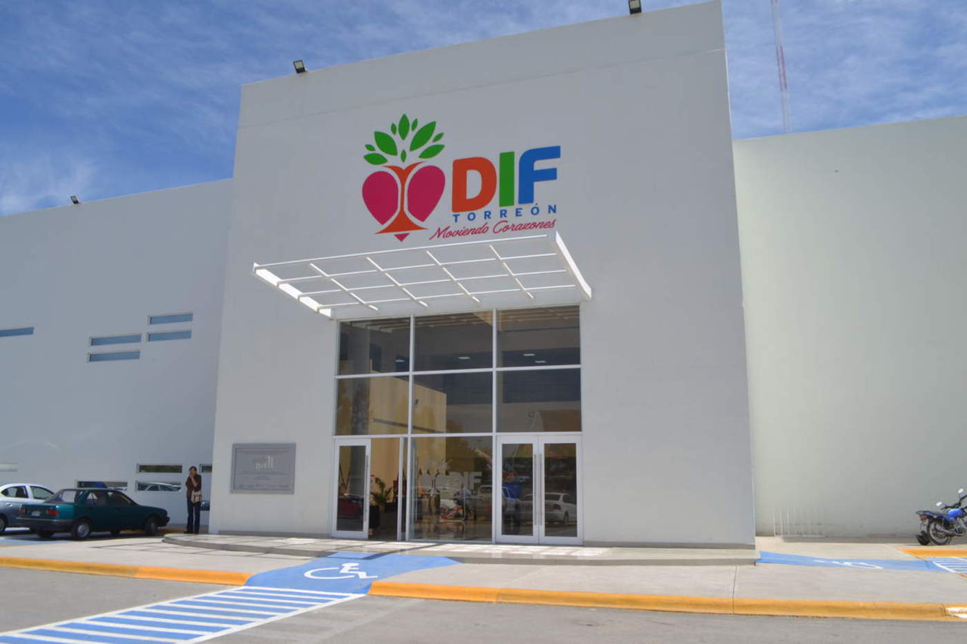 DIF Torreón invita a practicarse examen de la vista a bajo costo