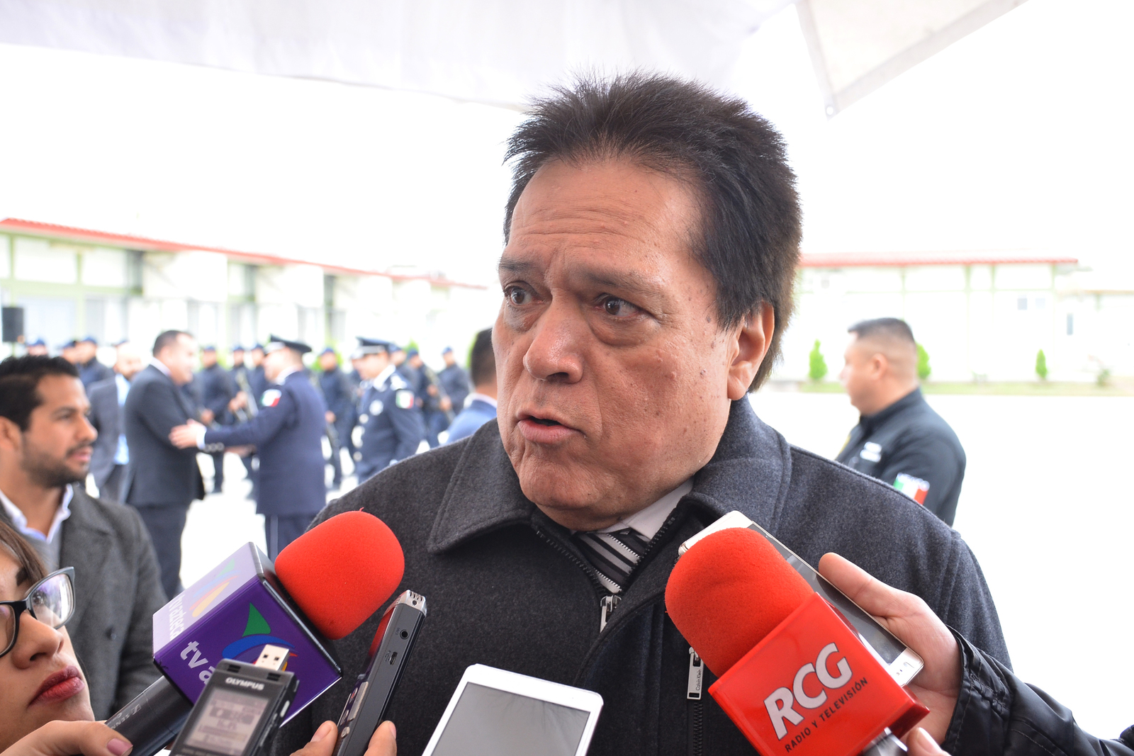 Investigan.- Fiscal Gerardo Márquez Guevara dice que se trabaja en la investigación de los homicidios dolosos. (FERNANDO COMPEÁN)