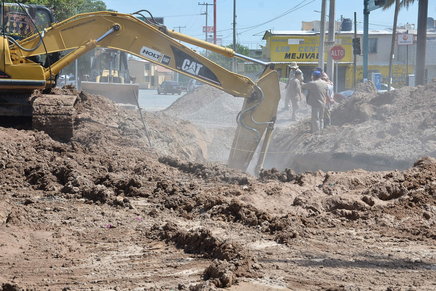 El Municipio está dispuesto a colaborar con el Gobierno del Estado para reunir la bolsa de 400 millones de pesos a invertir en obras de pavimentación y drenaje. (ARCHIVO) 