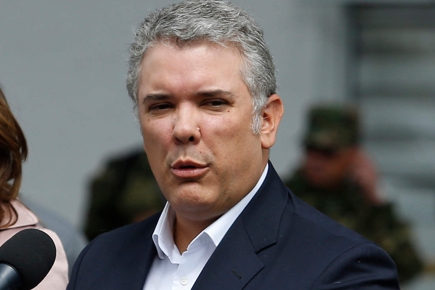 'He ordenado el levantamiento de la suspensión de las órdenes de captura a los 10 miembros del ELN que integraban la delegación de este grupo en Cuba', señaló Duque. (ARCHIVO)
