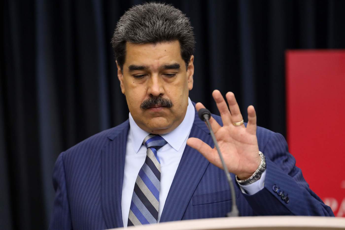 En una nota publicada por la Cancillería venezolana, Maduro expresa sus condolencias 'al hermano pueblo y Gobierno de los Estados Unidos Mexicanos (...)'. (ARCHIVO)