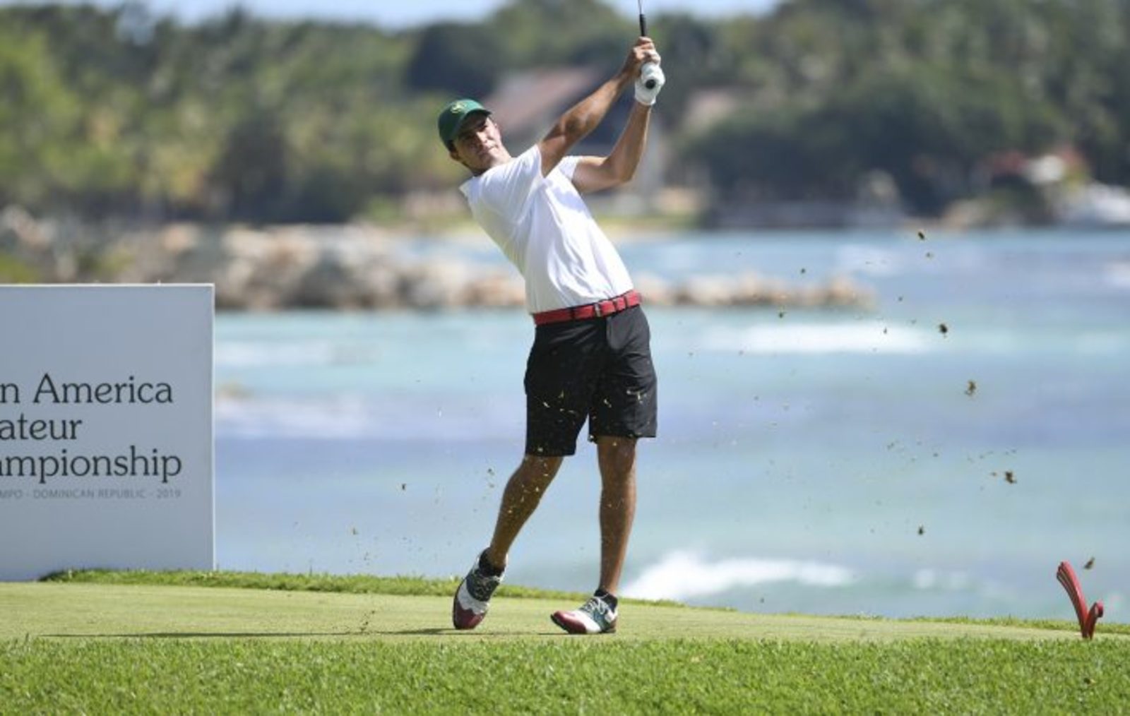 Álvaro Ortiz está en la cima del Campeonato Amateur Latinoamericano de golf tras sumar 208 golpes tras tres rondas, lleva un impacto de ventaja a dos jugadores que están igualados en segundo puesto.
