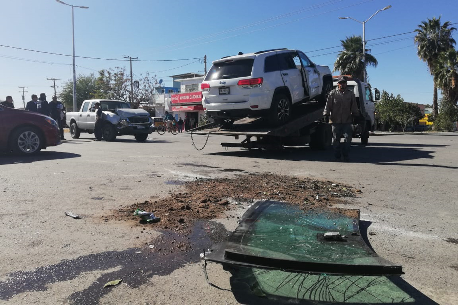 Accidente. Vuelca camioneta en la que viajaba Adelaido Flores. (EL SIGLO DE TORREÓN) 