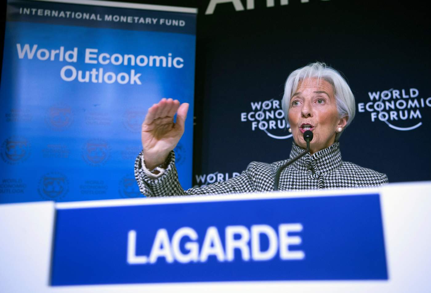 'La expansión global se ha debilitado', indica el informe 'Perspectivas Económicas Globales' presentado por la directora gerente del FMI. (EFE)
