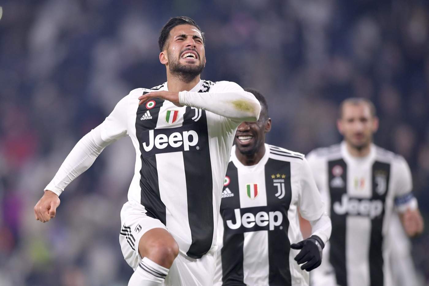 Emre Can festeja su gol, el segundo de la Juventus ante Chievo Verona. (Especial)