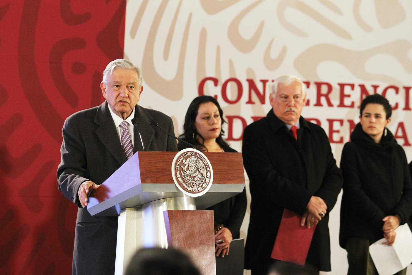 El presidente López Obrador presenta plan para el bienestar de habitantes de los 91 municipios por donde pasan los ductos de Pemex. (NOTIMEX) 