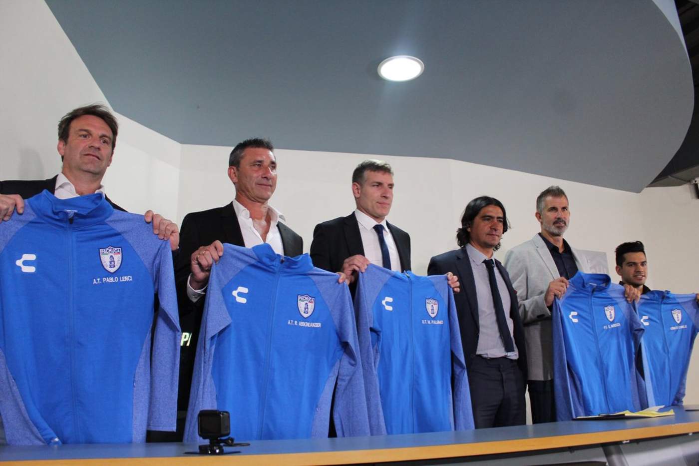 Junto al mítico exjugador de Boca Juniors, estuvieron Pablo Lenzi, Roberto Abbondanzieri, Gastón Mendoza y Renato Cornejo. (Especial)